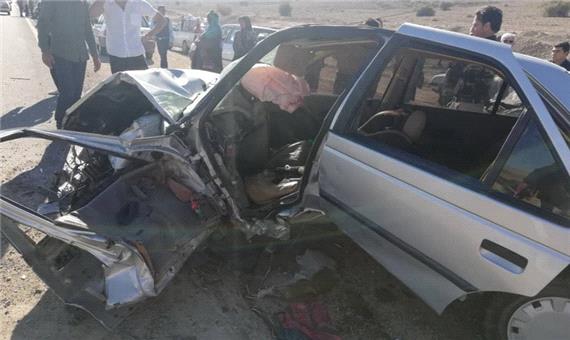 برخورد خودرو افغانی کش با گاردریل چهار کشته بر جا گذاشت