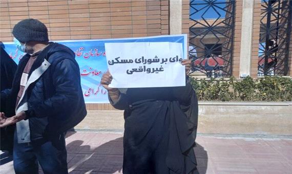 درخواست مردم بافت از معاون توسعه مدیریت و منابع استاندار کرمان